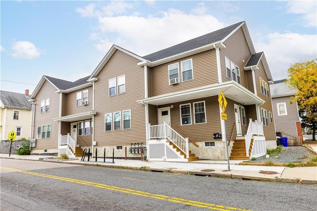 872 Branch Avenue, Providence, RI 02904