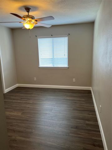 14614 Cypress Falls Drive, Cypress, TX 77429