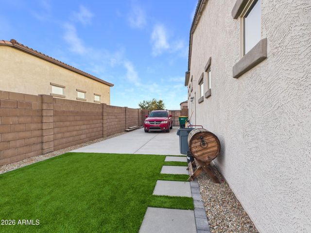 17152 W MANZANITA Drive, Waddell, AZ 85355