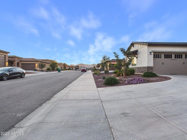 17152 W MANZANITA Drive, Waddell, AZ 85355