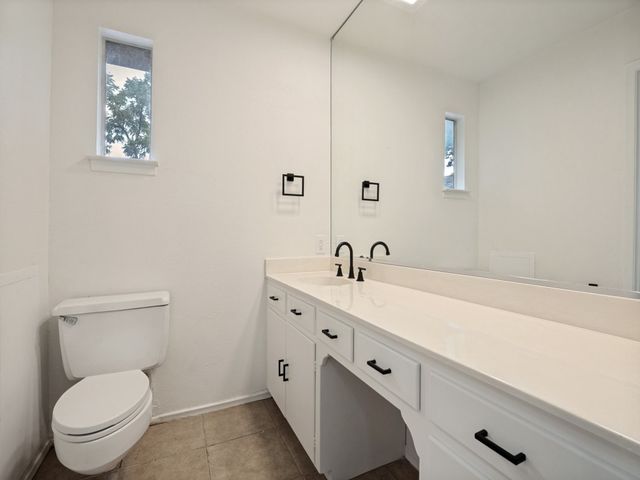 1408 N Cedar Hill Road, Cedar Hill, TX 75104
