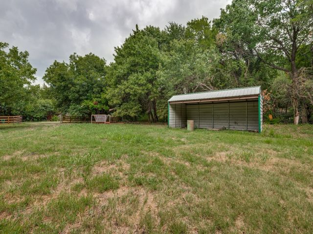 1408 N Cedar Hill Road, Cedar Hill, TX 75104