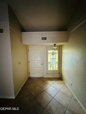 620 LAKEWAY Drive, El Paso, TX 79932