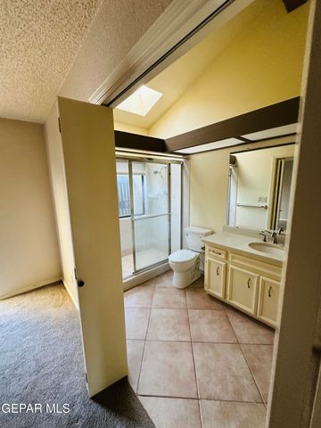 620 LAKEWAY Drive, El Paso, TX 79932