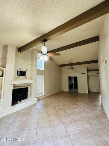 620 LAKEWAY Drive, El Paso, TX 79932