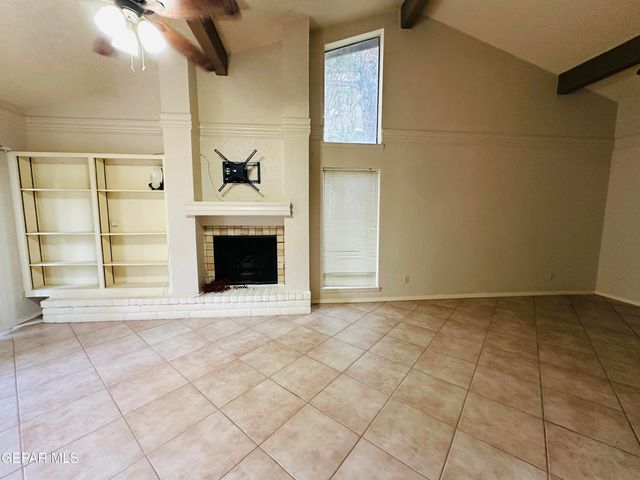 620 LAKEWAY Drive, El Paso, TX 79932