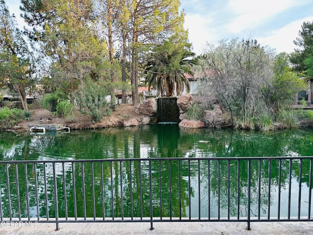 620 LAKEWAY Drive, El Paso, TX 79932