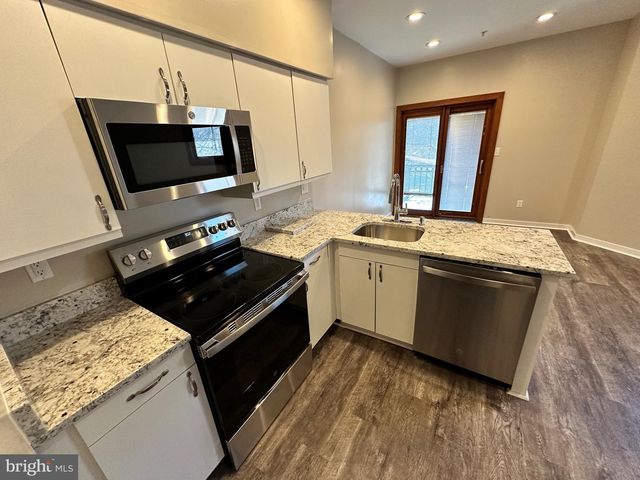 1600 N FRANKLIN ST, Wilmington, DE 19806