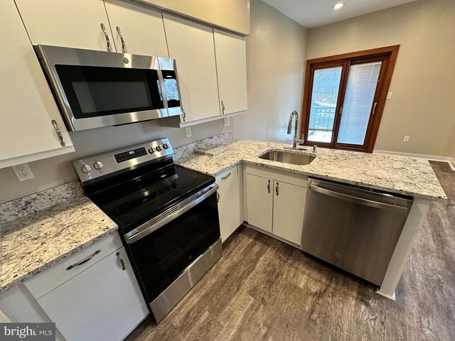 1600 N FRANKLIN ST, Wilmington, DE 19806