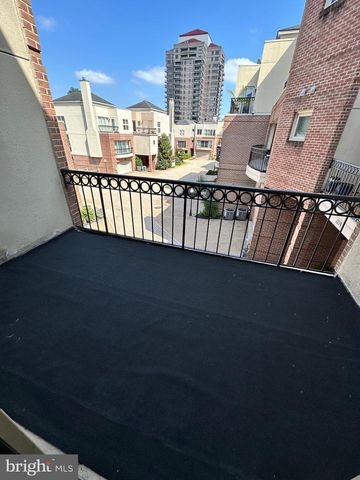 1600 N FRANKLIN ST, Wilmington, DE 19806