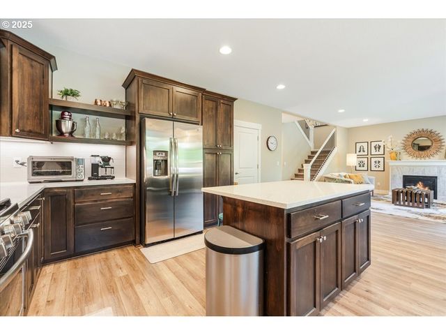 3096 Nw ANASTASIA St, Salem, OR 97304