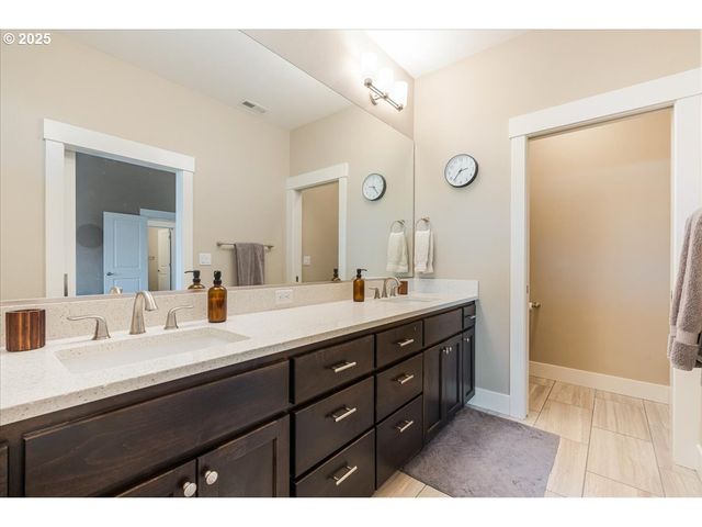 3096 Nw ANASTASIA St, Salem, OR 97304