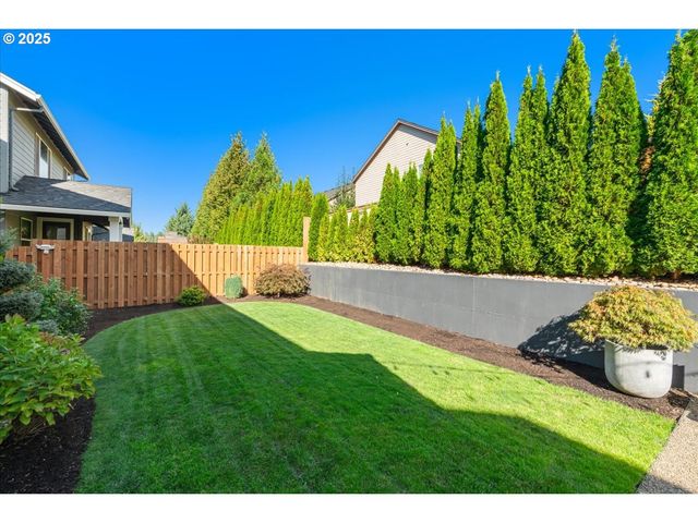 3096 Nw ANASTASIA St, Salem, OR 97304