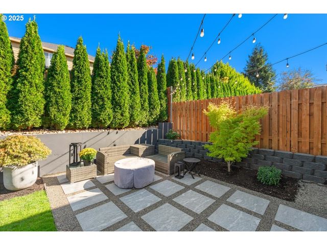 3096 Nw ANASTASIA St, Salem, OR 97304