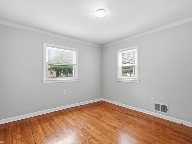660 E Marshall Street, Ferndale, MI 48220