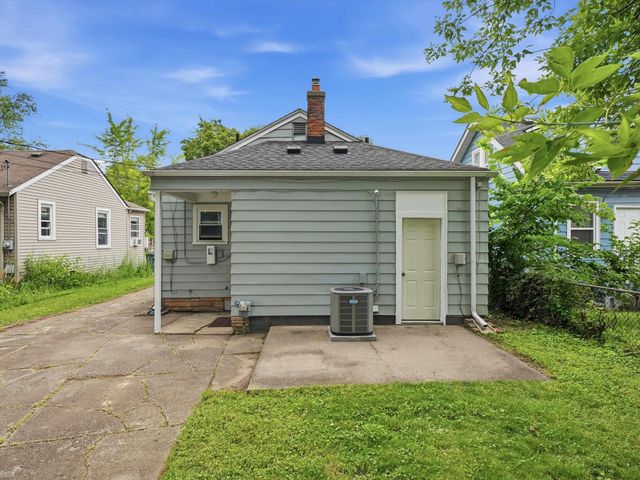 660 E Marshall Street, Ferndale, MI 48220