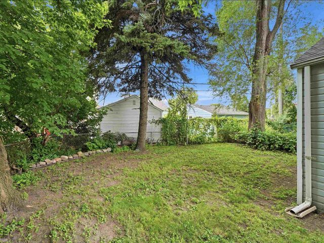 660 E Marshall Street, Ferndale, MI 48220