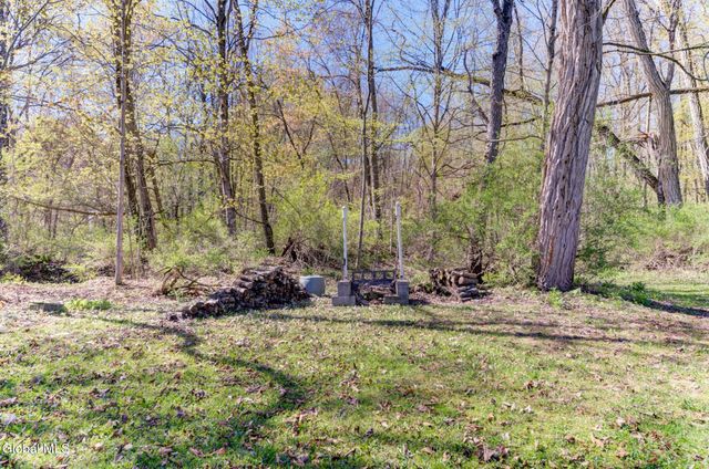 585 Logtown Road, Glen, NY 12072