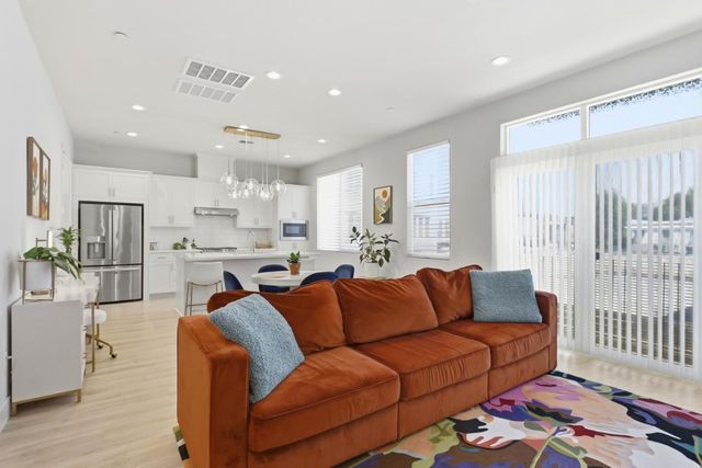 222 Terraine Street, San Jose, CA 95110