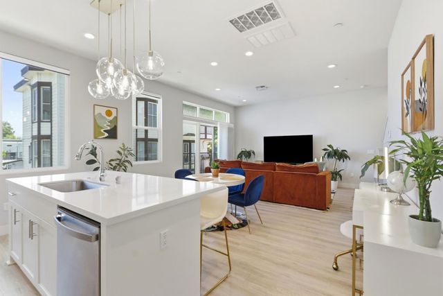 222 Terraine Street, San Jose, CA 95110