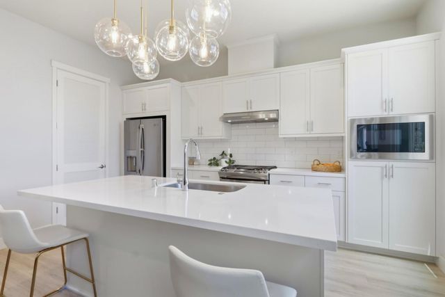 222 Terraine Street, San Jose, CA 95110