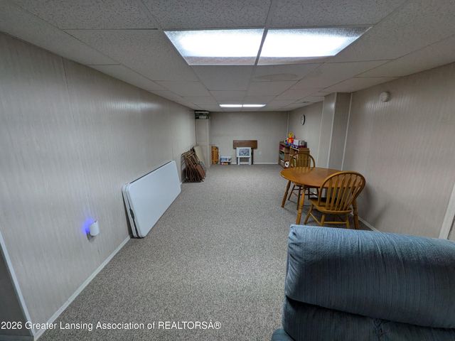 5221 Tulip Avenue, Lansing, MI 48911