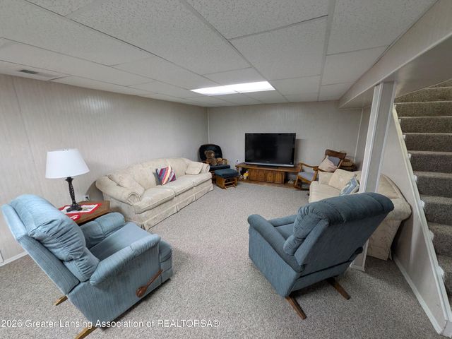 5221 Tulip Avenue, Lansing, MI 48911