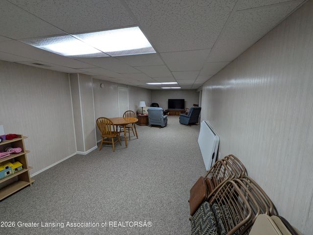 5221 Tulip Avenue, Lansing, MI 48911