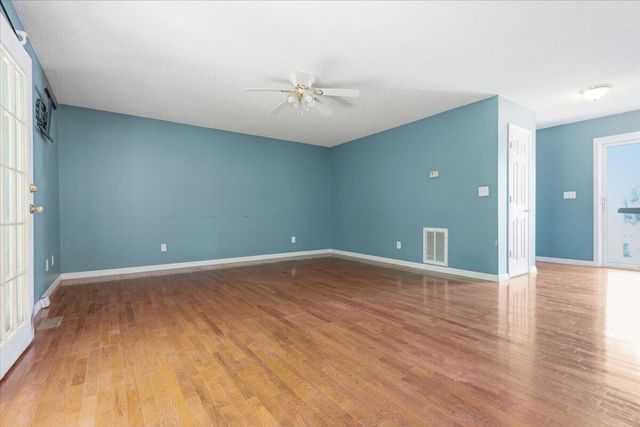 166 Clover Meadow Drive 10, Corbin, KY 40701