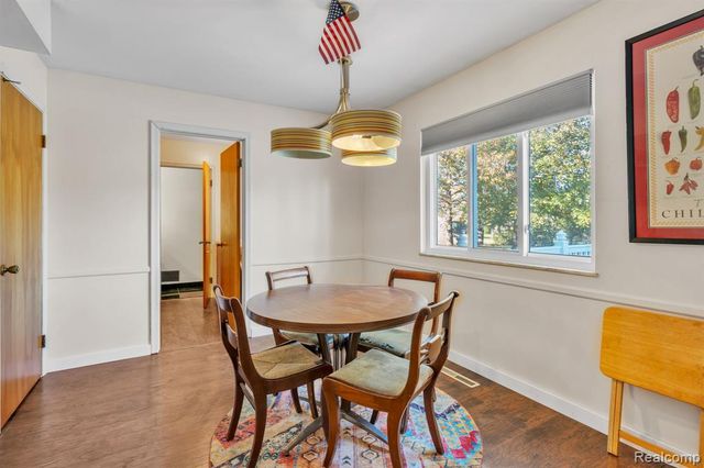 3075 Wagon Trail, Flint, MI 48507