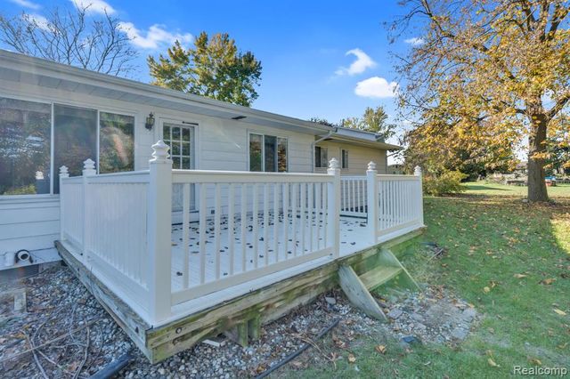 3075 Wagon Trail, Flint, MI 48507