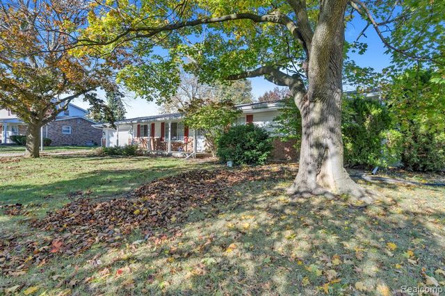 3075 Wagon Trail, Flint, MI 48507