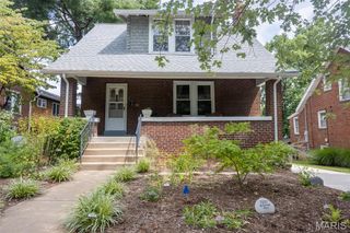7257 Richmond Place, Maplewood, MO 63143