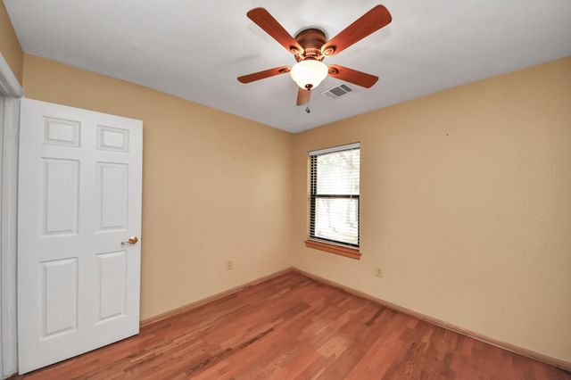 3543 Pickwick Park Drive, Kingwood, TX 77339