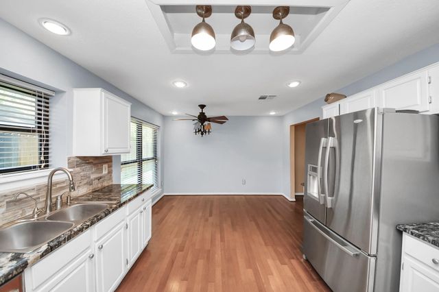 3543 Pickwick Park Drive, Kingwood, TX 77339