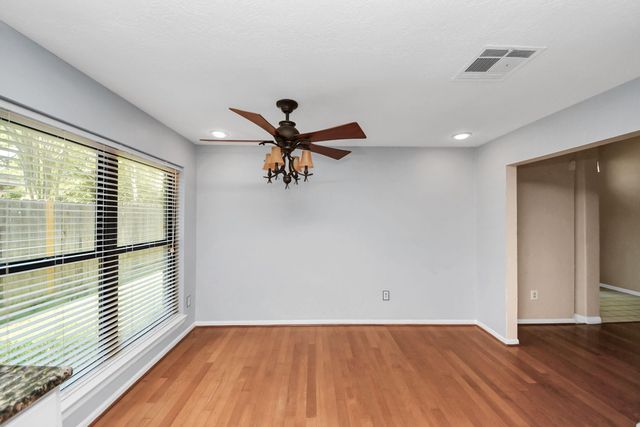 3543 Pickwick Park Drive, Kingwood, TX 77339