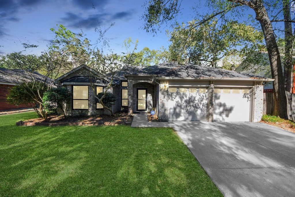 3543 Pickwick Park Drive, Kingwood, TX 77339