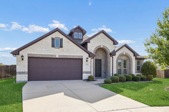 500 Cottage Place, Lavon, TX 75166