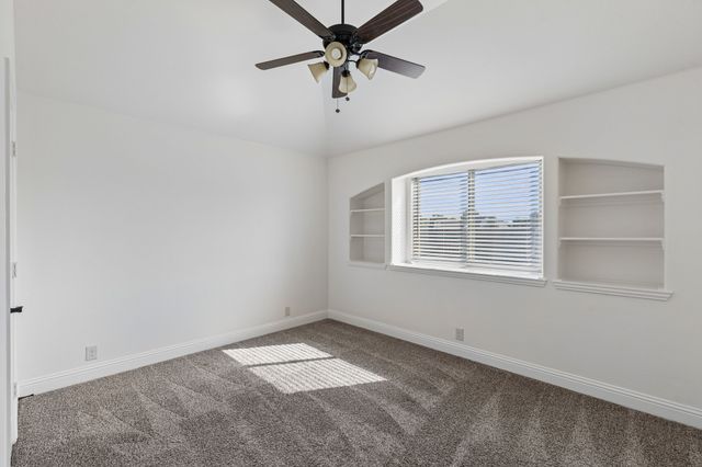 500 Cottage Place, Lavon, TX 75166