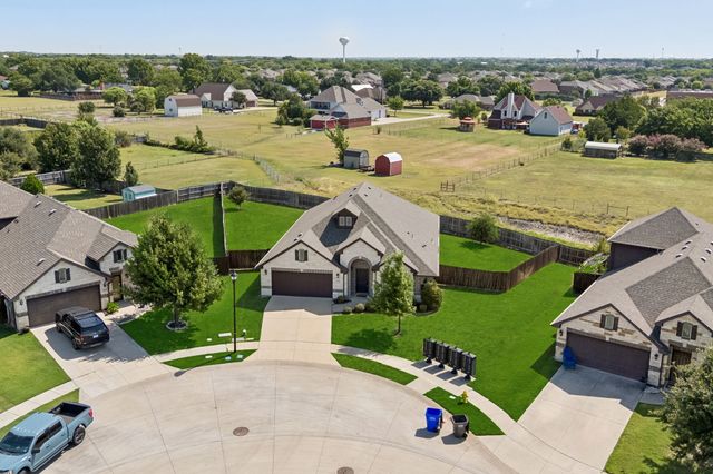 500 Cottage Place, Lavon, TX 75166