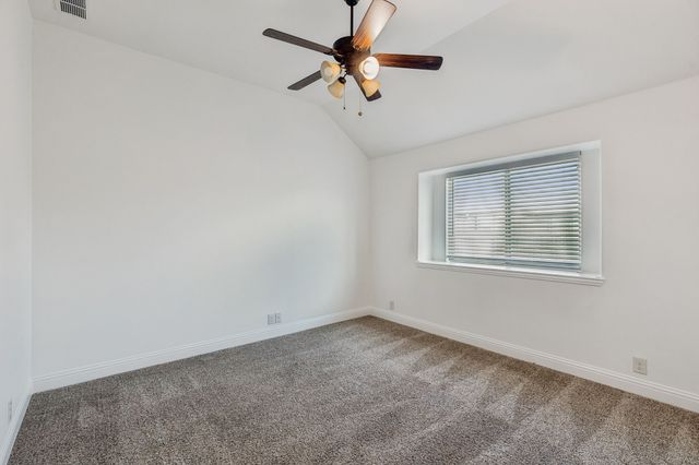 500 Cottage Place, Lavon, TX 75166