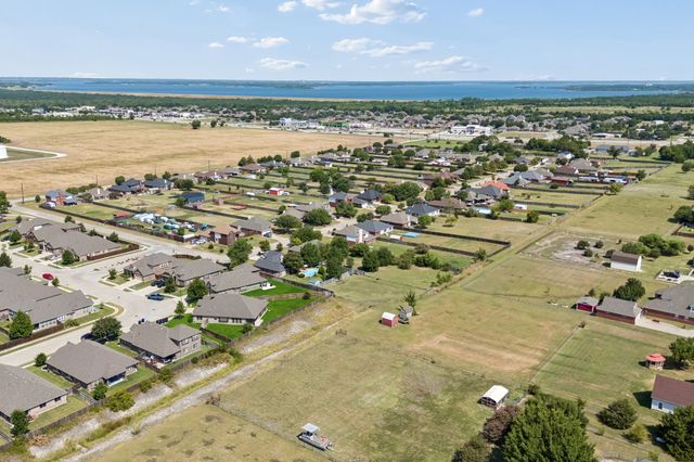 500 Cottage Place, Lavon, TX 75166