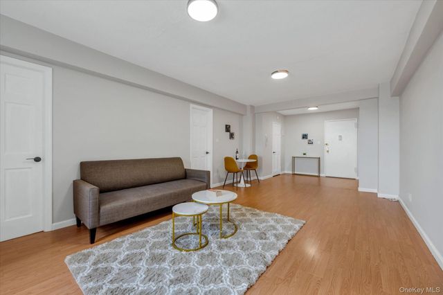 107-40 Queens Boulevard 12G, Forest Hills, NY 11375