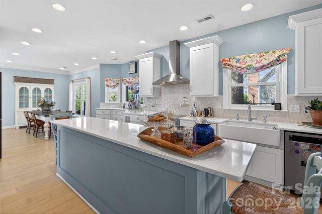 8601 Walsham Drive, Charlotte, NC 28277