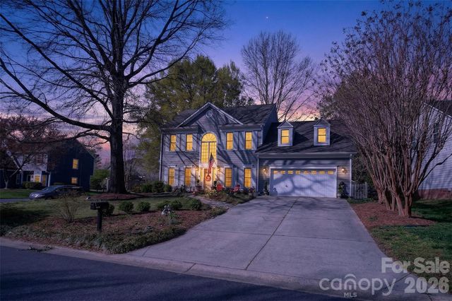 8601 Walsham Drive, Charlotte, NC 28277