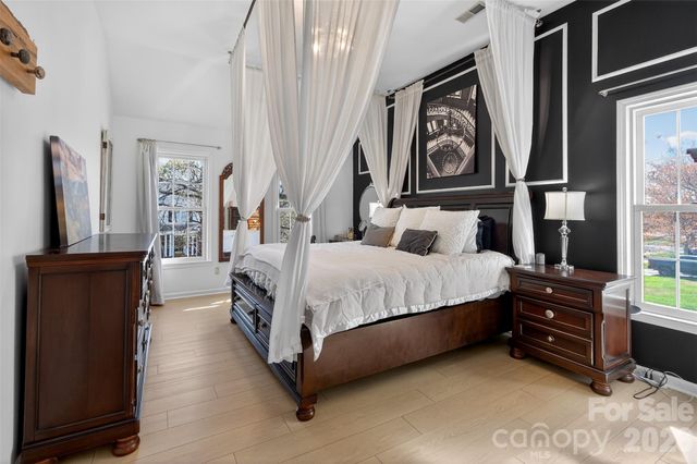 8601 Walsham Drive, Charlotte, NC 28277