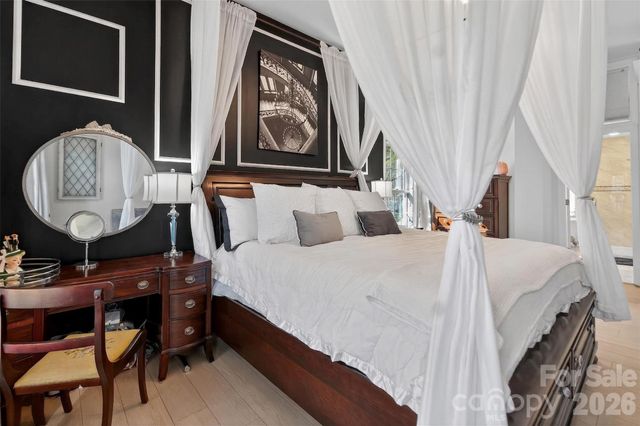 8601 Walsham Drive, Charlotte, NC 28277