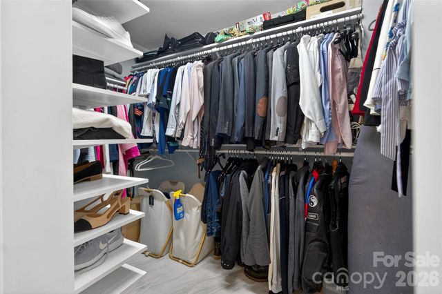 8601 Walsham Drive, Charlotte, NC 28277