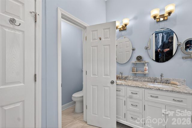 8601 Walsham Drive, Charlotte, NC 28277