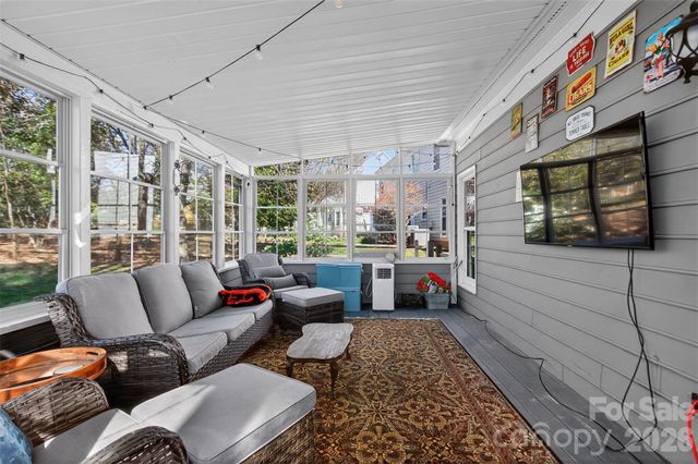 8601 Walsham Drive, Charlotte, NC 28277